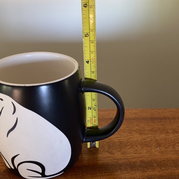Vancouver Aquarium “Walrus” Mug 16oz Exc Shape - Picture 8 of 8